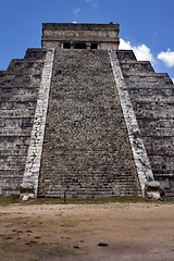 Image showing the stairs of quetzalcoatl