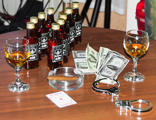 Image showing money and glass of whiskey