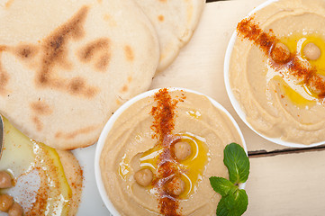 Image showing Hummus with pita bread 