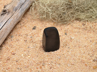 Image showing Onyx  on beach