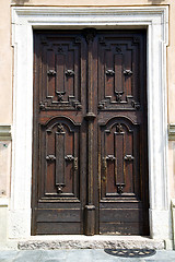 Image showing europe  italy  lombardy      in  the milano    church  door clos