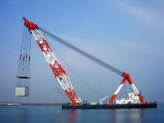 Image showing marine lift-crane