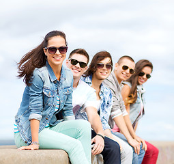 Image showing group of teenagers hanging out