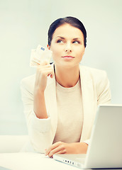 Image showing businesswoman with cash money