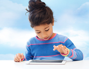 Image showing little girl with tablet pc