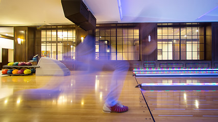 Image showing Young man playing bowling