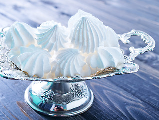 Image showing meringues