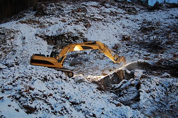 Image showing Mechanical digger 26.11.2007