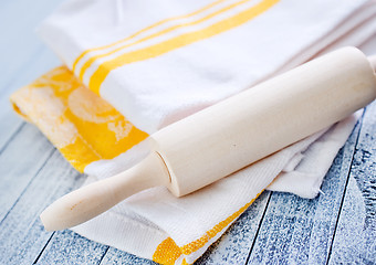 Image showing roling on kitchen towel