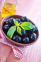 Image showing black olives