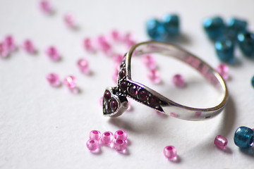 Image showing Ring with pearls