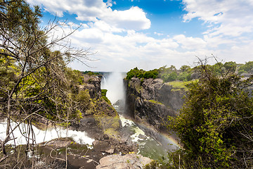 Image showing The Victoria falls with mist from water