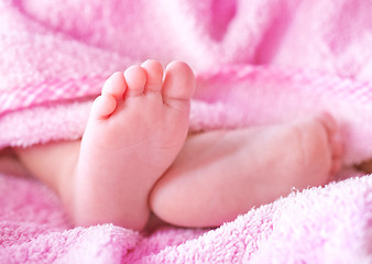 Image showing baby foot