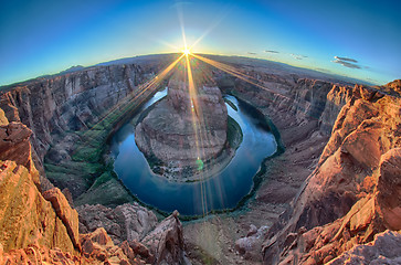 Image showing horseshoe bend at sunset with clear sky and colorado river below