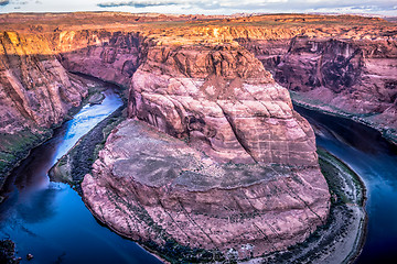 Image showing horseshoe bend at sunrise with clear sky and colorado river belo