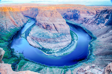 Image showing horseshoe bend at sunrise with clear sky and colorado river belo