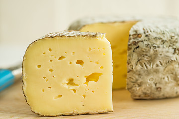 Image showing Tomette des Alpes, cheese of France