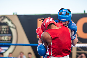 Image showing A boxing match Osleys Iglesias, Cuba and Salah Mutselkhanov, Russia. Victory Osleys Iglesias