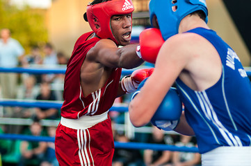 Image showing A boxing match Osleys Iglesias, Cuba and Salah Mutselkhanov, Russia. Victory Osleys Iglesias