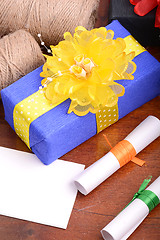 Image showing gift box