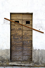 Image showing europe  italy  lombardy      in  the milano old   church  door c