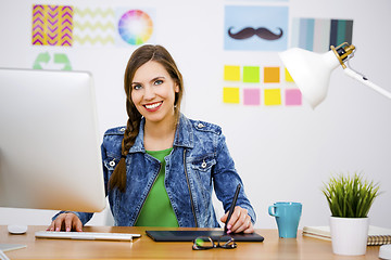 Image showing Casual businesswoman 