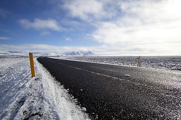 Image showing Wet ringroad in winter