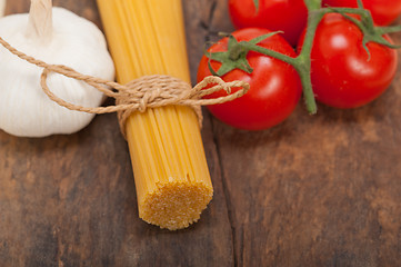 Image showing Italian basic pasta ingredients