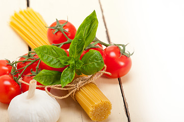 Image showing Italian basic pasta ingredients