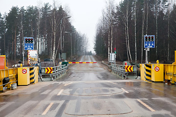 Image showing road to ferry