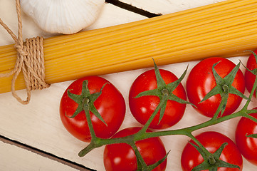 Image showing Italian basic pasta ingredients