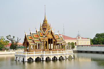 Image showing Bang Pa-In Palace in Ayutthaya