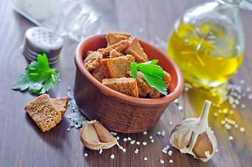 Image showing croutons with salt and garlic