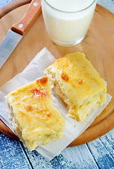 Image showing fresh bread with milk