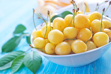 Image showing yellow cherry