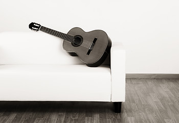 Image showing Solitude guitar
