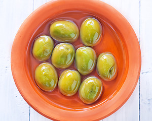 Image showing green olives