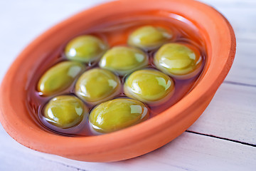 Image showing green olives