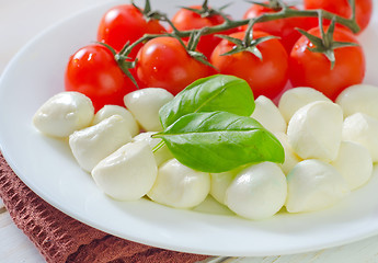 Image showing tomato and cheese