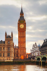 Image showing London with the Clock Tower and Houses of Parliament