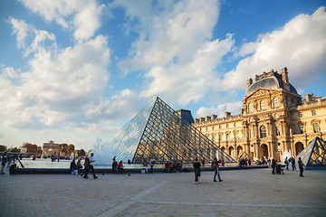 Image showing The Louvre Pyramid in Paris