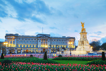 Image showing Buckingham palace in London, Great Britain