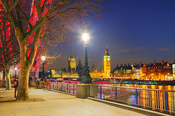 Image showing Overview of London with the Clock tower