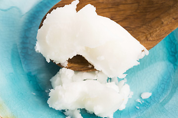 Image showing Coconut oil for alternative therapy 