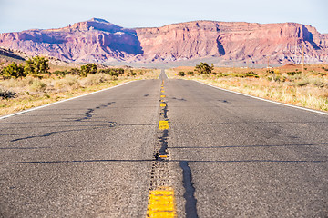 Image showing descending into Monument Valley at Utah  Arizona border 