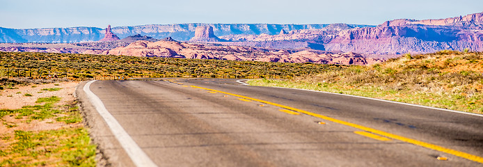 Image showing descending into Monument Valley at Utah  Arizona border 