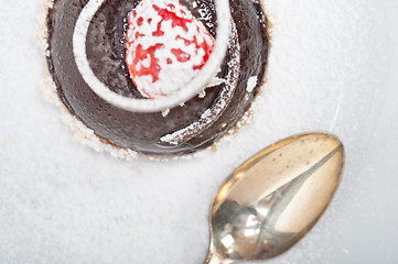 Image showing fresh chocolate strawberry mousse 