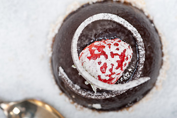 Image showing fresh chocolate strawberry mousse 