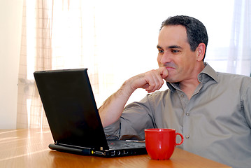 Image showing Man with laptop