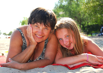 Image showing Family beach